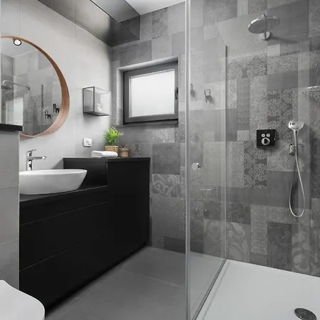 Olive Hill House - Ground Floor Слатине